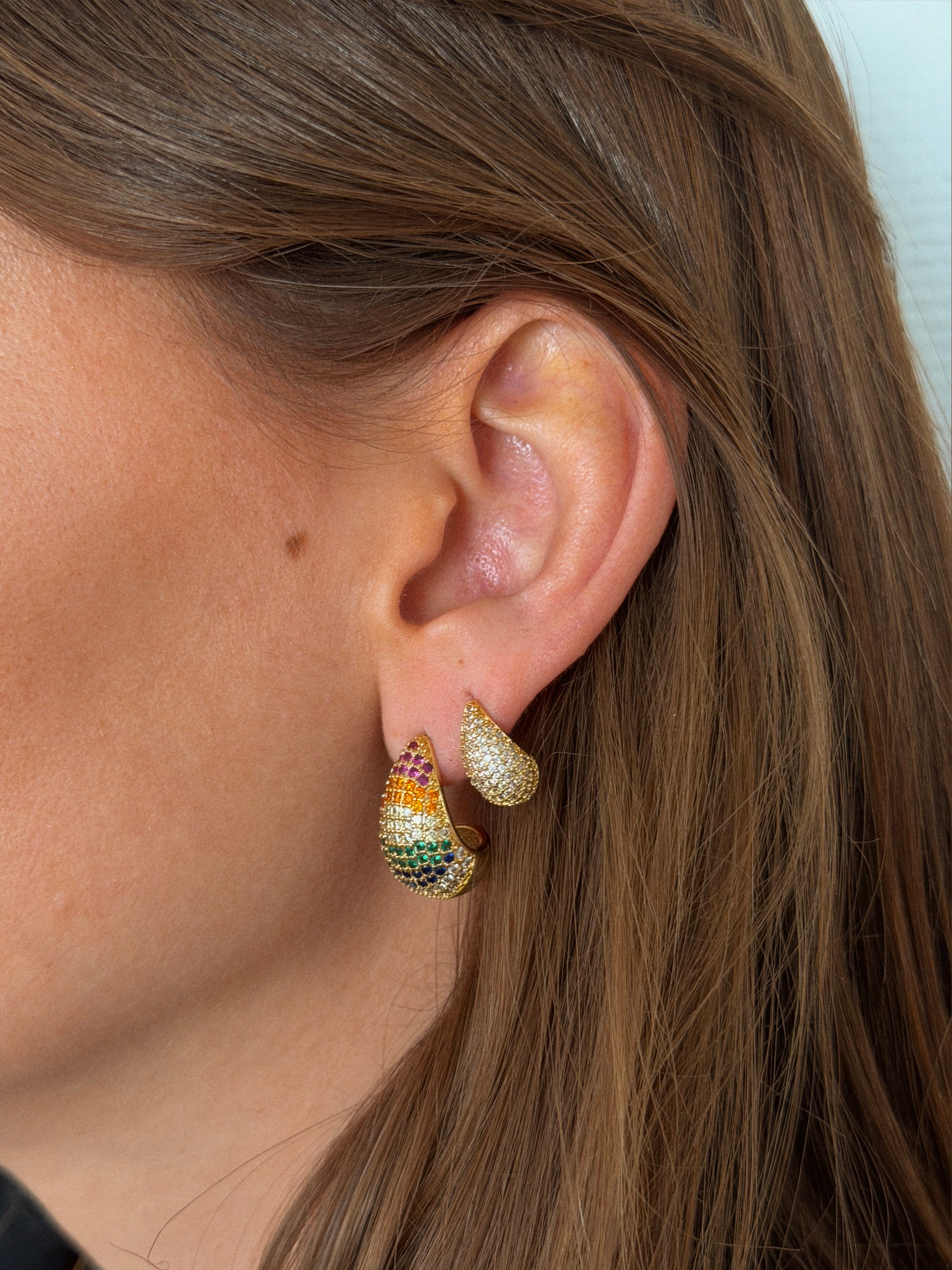 Boucles d’oreilles Maya Multicouleur - deux tailles disponibles